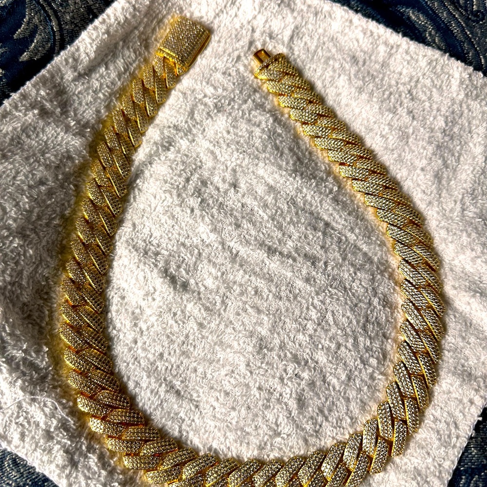 Gold VVS simulated Cuban necklace